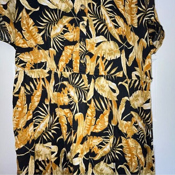 Wonderly Leaf Print 1/2 Button Front Ruffle Midi Dress - Picture 4 of 7